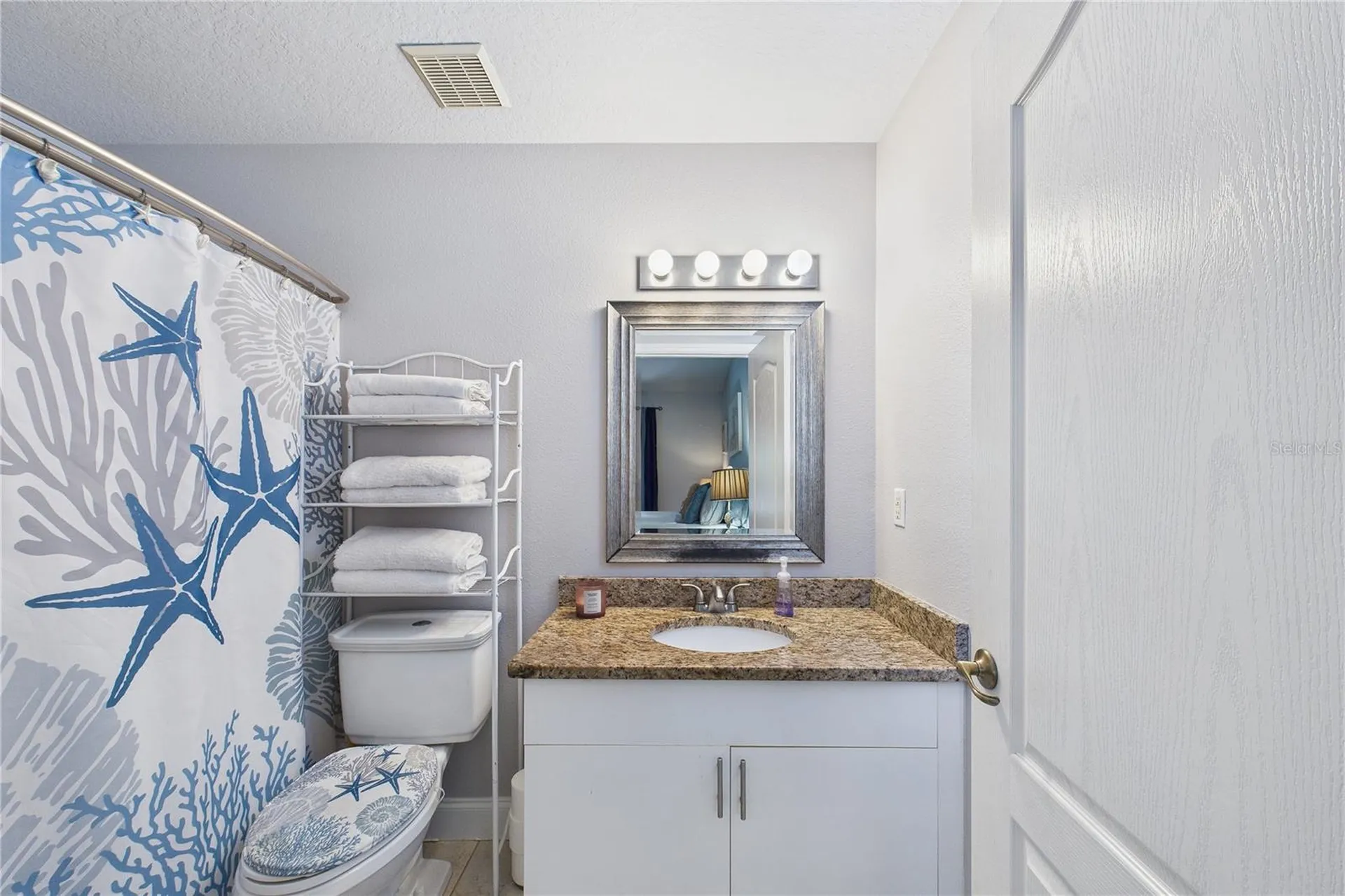 1031 Grand Hickory Circle Daytona Beach FL 32117