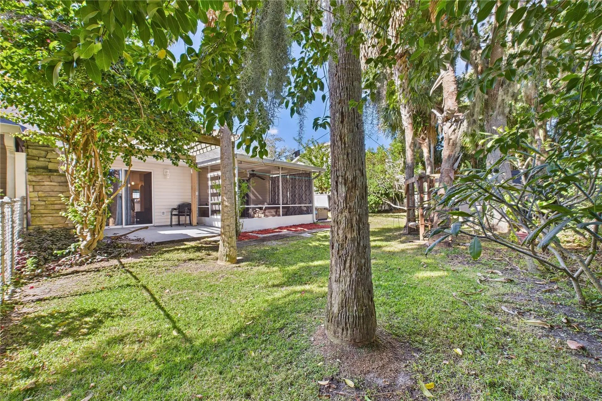 1031 Grand Hickory Circle Daytona Beach FL 32117