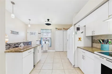 1031 Grand Hickory Circle Daytona Beach FL 32117