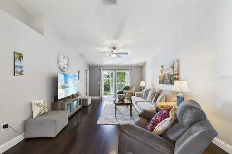 1031 Grand Hickory Circle Daytona Beach FL 32117