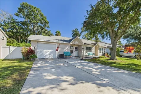 1031 Grand Hickory Circle Daytona Beach FL 32117