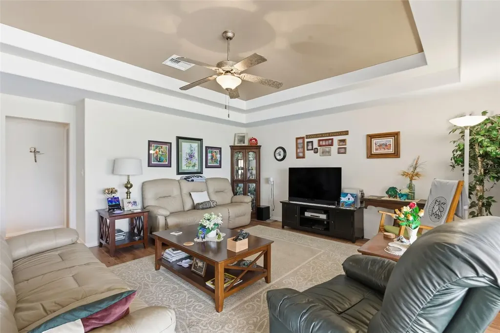 3527 SE 22nd Place Cape Coral FL 33904