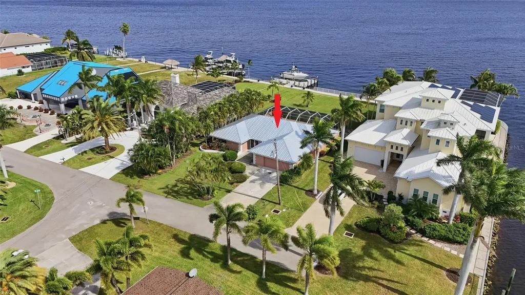 3527 SE 22nd Place Cape Coral FL 33904