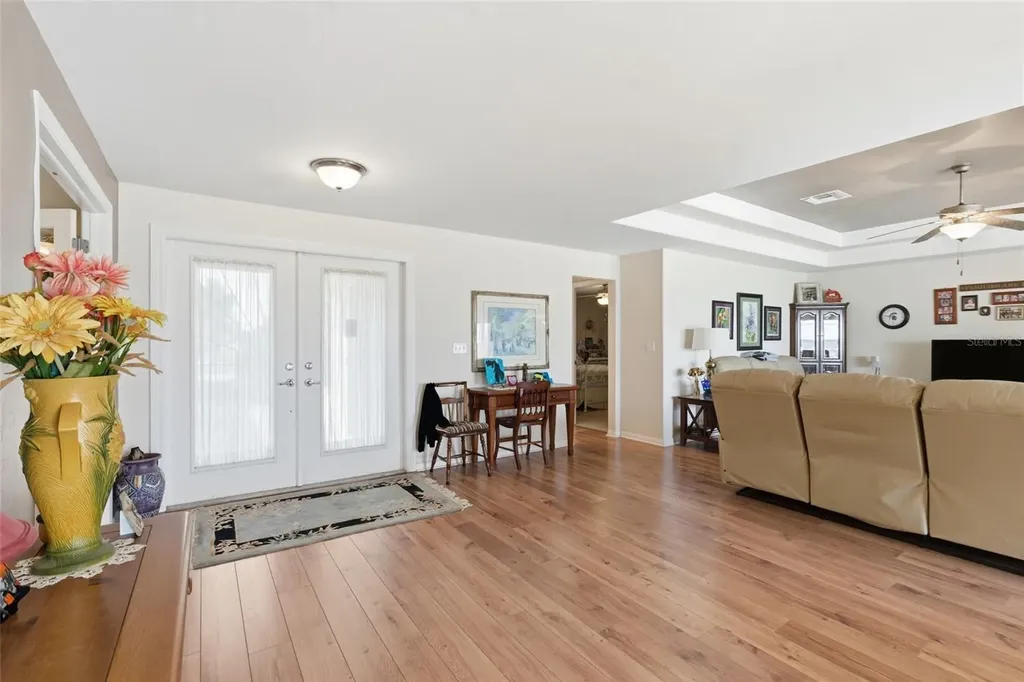 3527 SE 22nd Place Cape Coral FL 33904