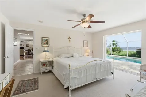 3527 SE 22nd Place Cape Coral FL 33904