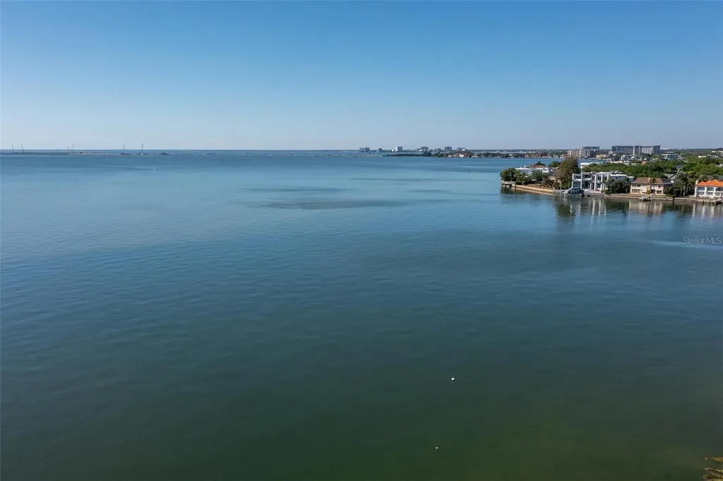 4924 W San Rafael Street Tampa FL 33629