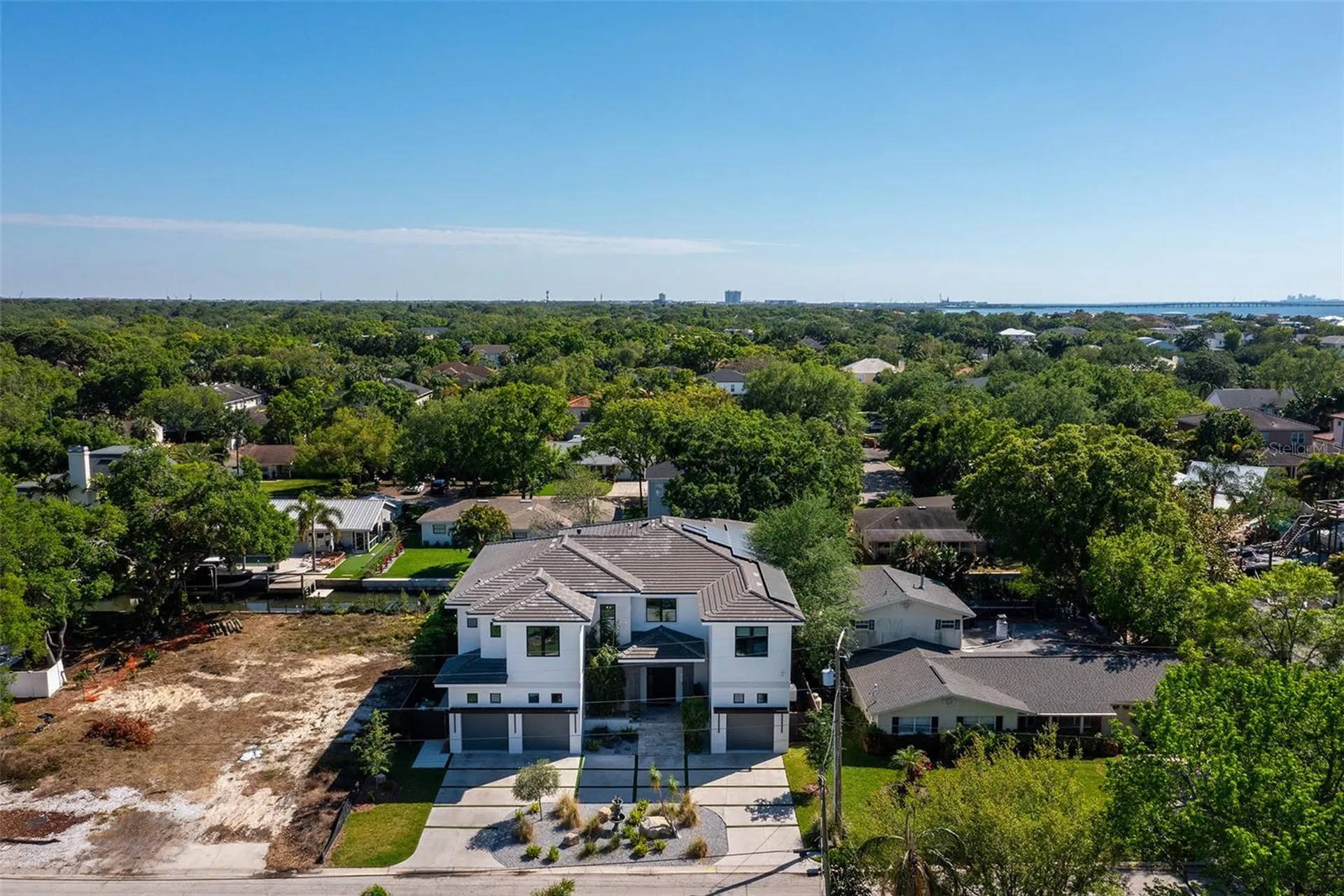 4924 W San Rafael Street Tampa FL 33629