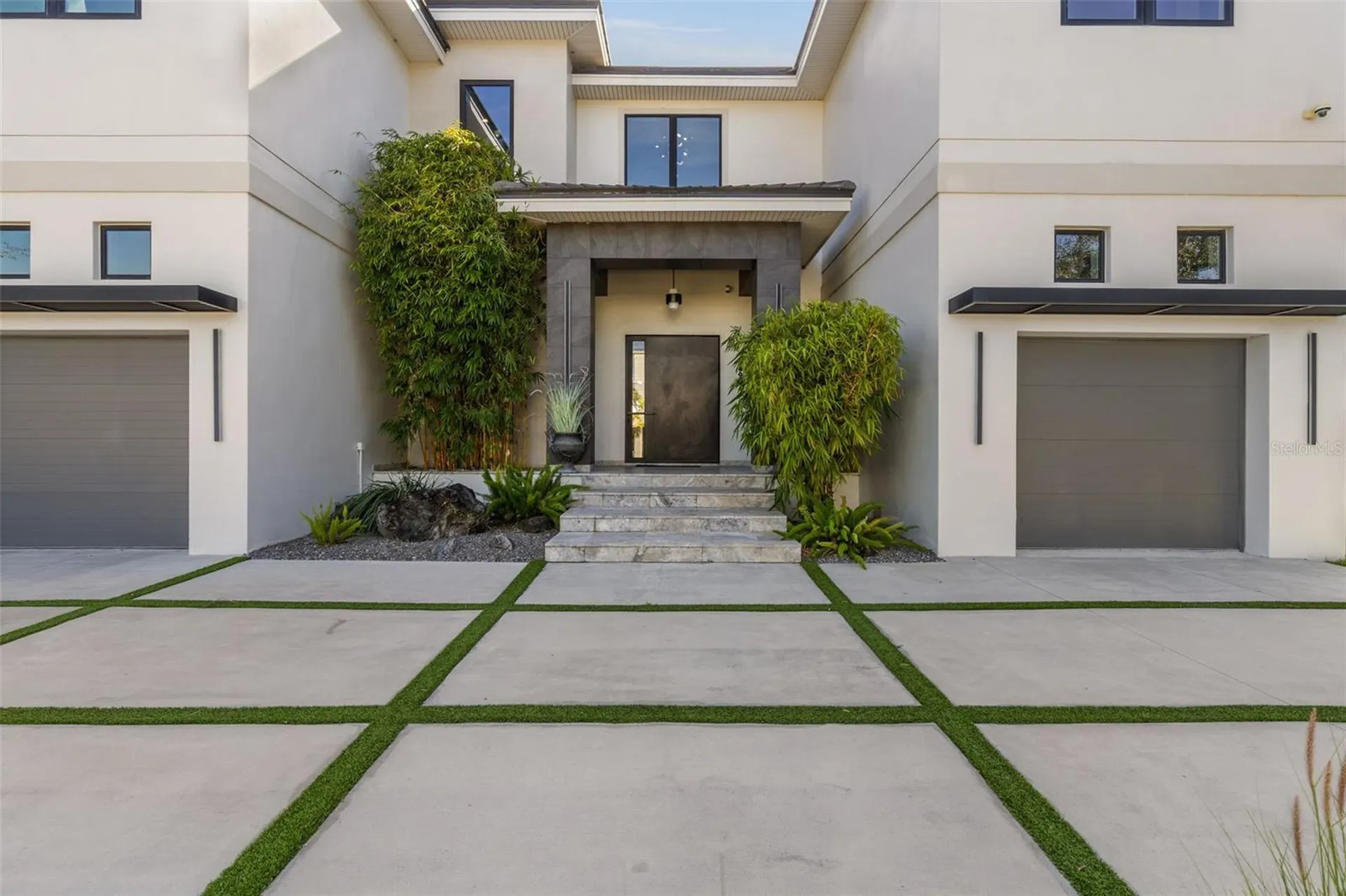 4924 W San Rafael Street Tampa FL 33629