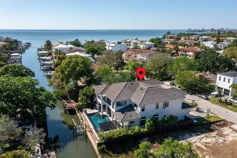 4924 W San Rafael Street Tampa FL 33629