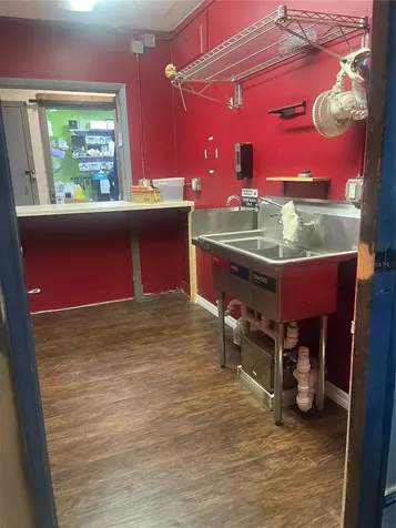 334 N Donnelly Street Mount Dora FL 32757