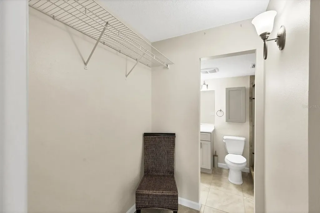 845 Benjamin Franklin Drive Sarasota FL 34236