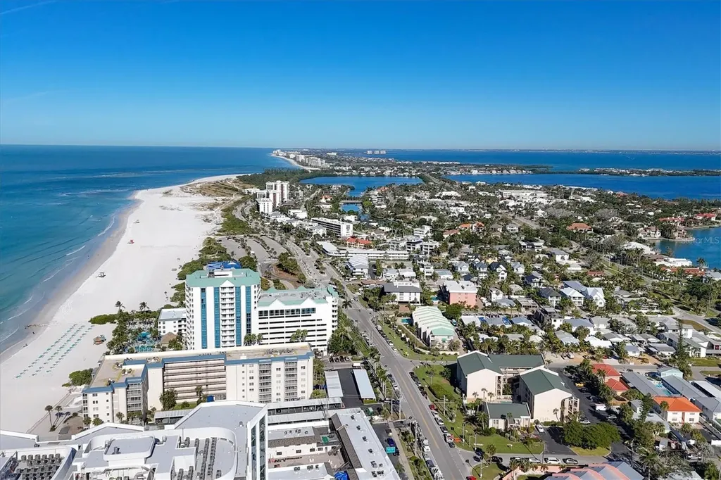 845 Benjamin Franklin Drive Sarasota FL 34236