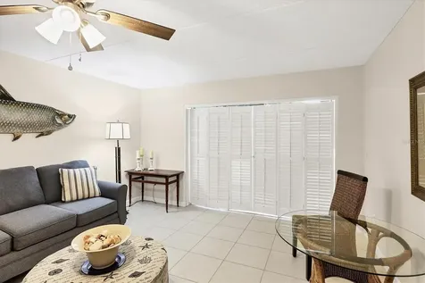 845 Benjamin Franklin Drive Sarasota FL 34236