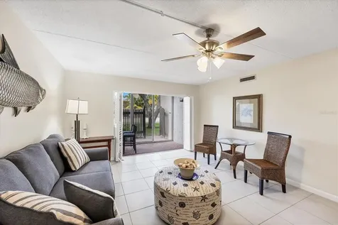 845 Benjamin Franklin Drive Sarasota FL 34236
