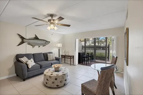 845 Benjamin Franklin Drive Sarasota FL 34236