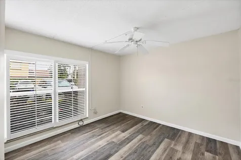 845 Benjamin Franklin Drive Sarasota FL 34236
