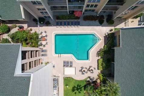 845 Benjamin Franklin Drive Sarasota FL 34236