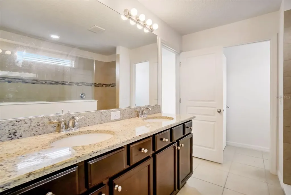 3426 Puxton Drive Orlando FL 32824