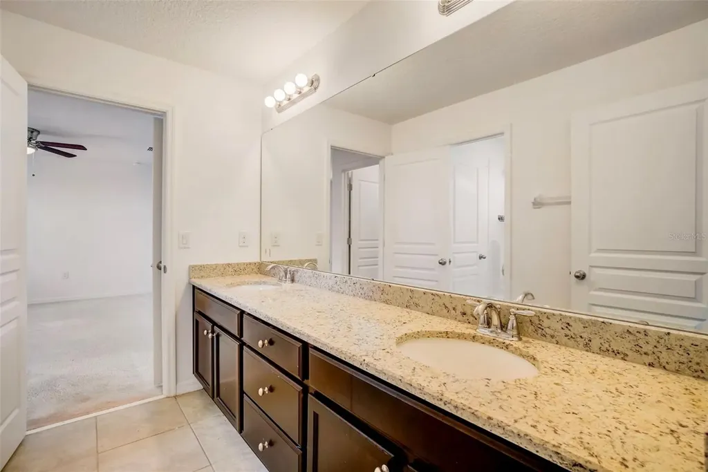 3426 Puxton Drive Orlando FL 32824