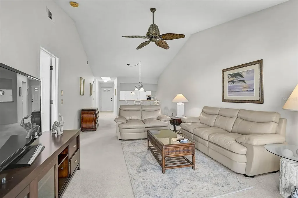 5633 Avista Drive Sarasota FL 34243