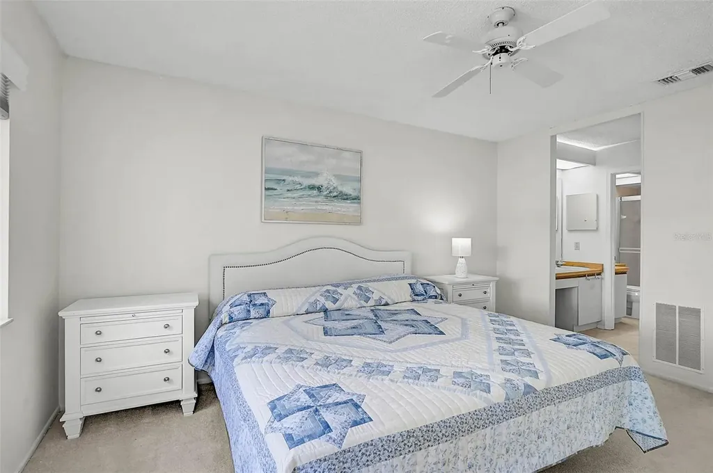 5633 Avista Drive Sarasota FL 34243