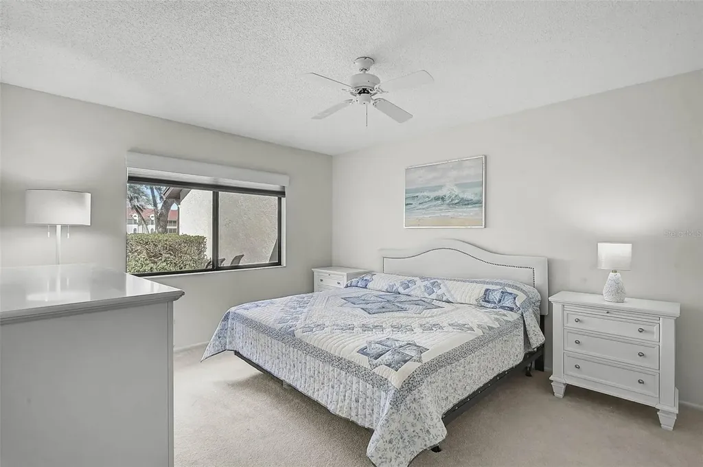 5633 Avista Drive Sarasota FL 34243