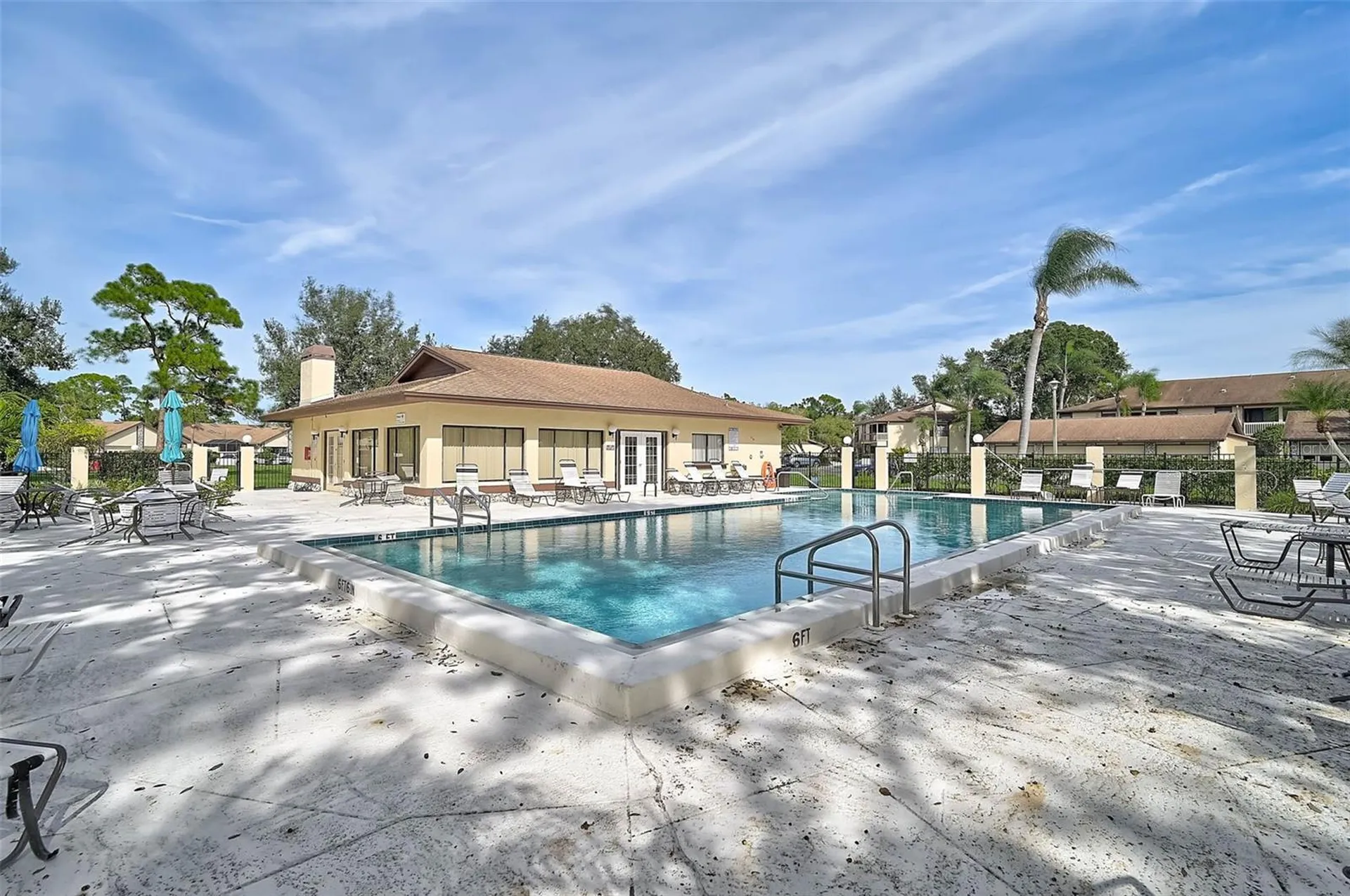5633 Avista Drive Sarasota FL 34243