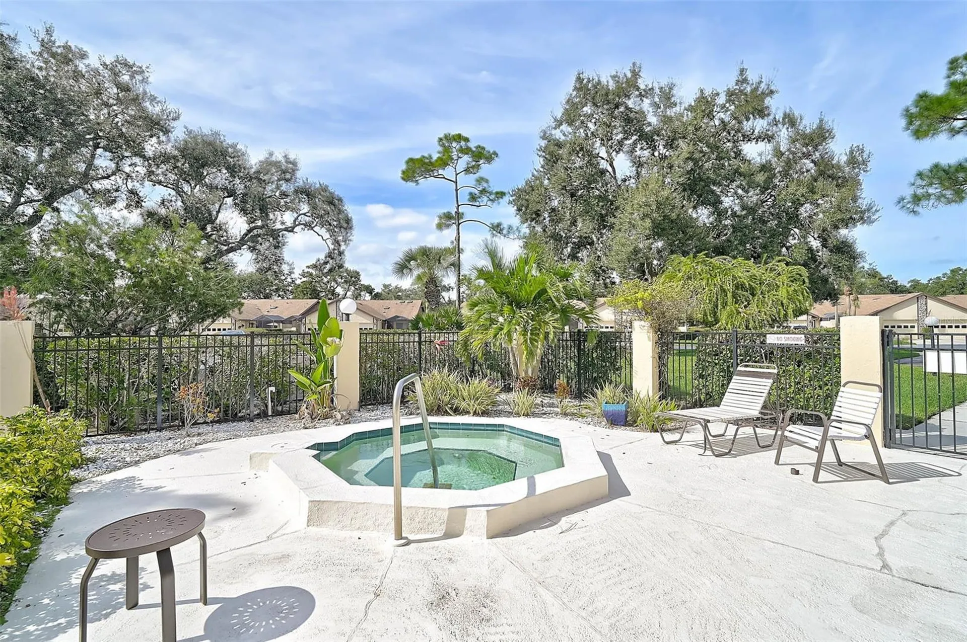 5633 Avista Drive Sarasota FL 34243