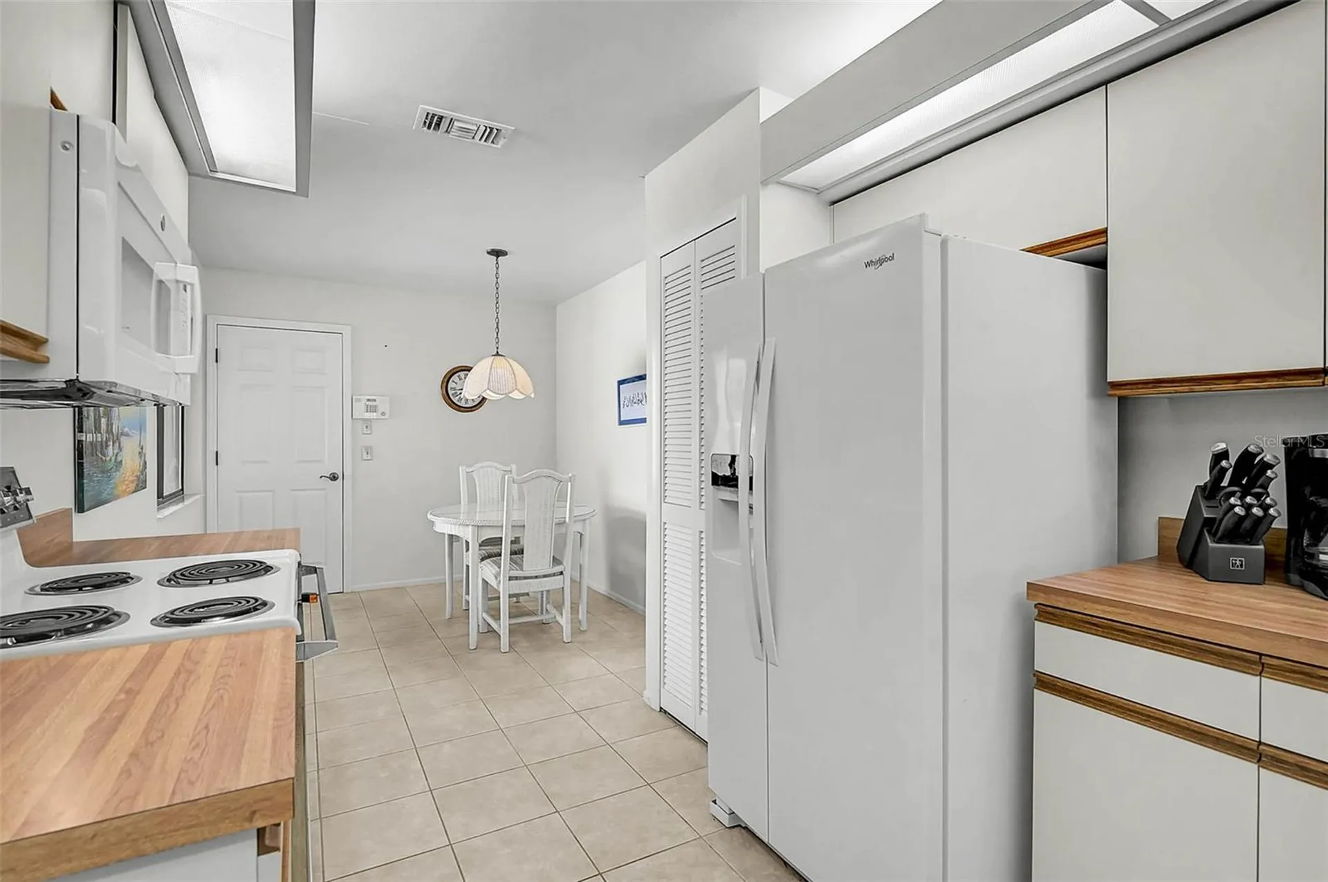 5633 Avista Drive Sarasota FL 34243