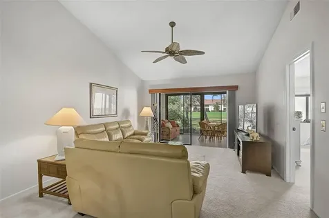 5633 Avista Drive Sarasota FL 34243