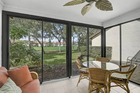 5633 Avista Drive Sarasota FL 34243