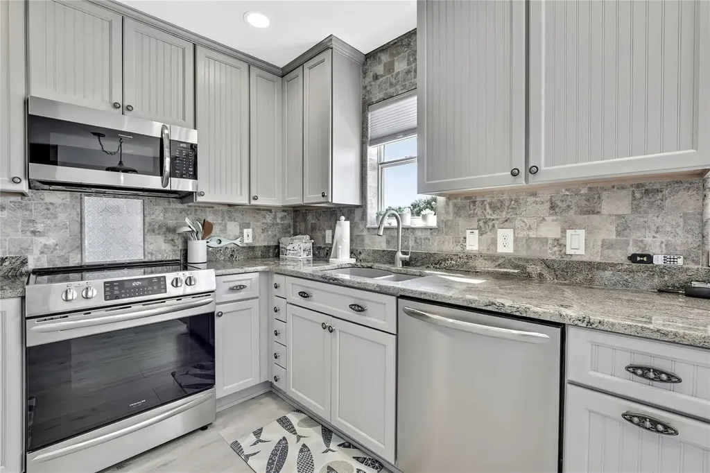 2855 N Rivers Edge Boulevard Crystal River FL 34429