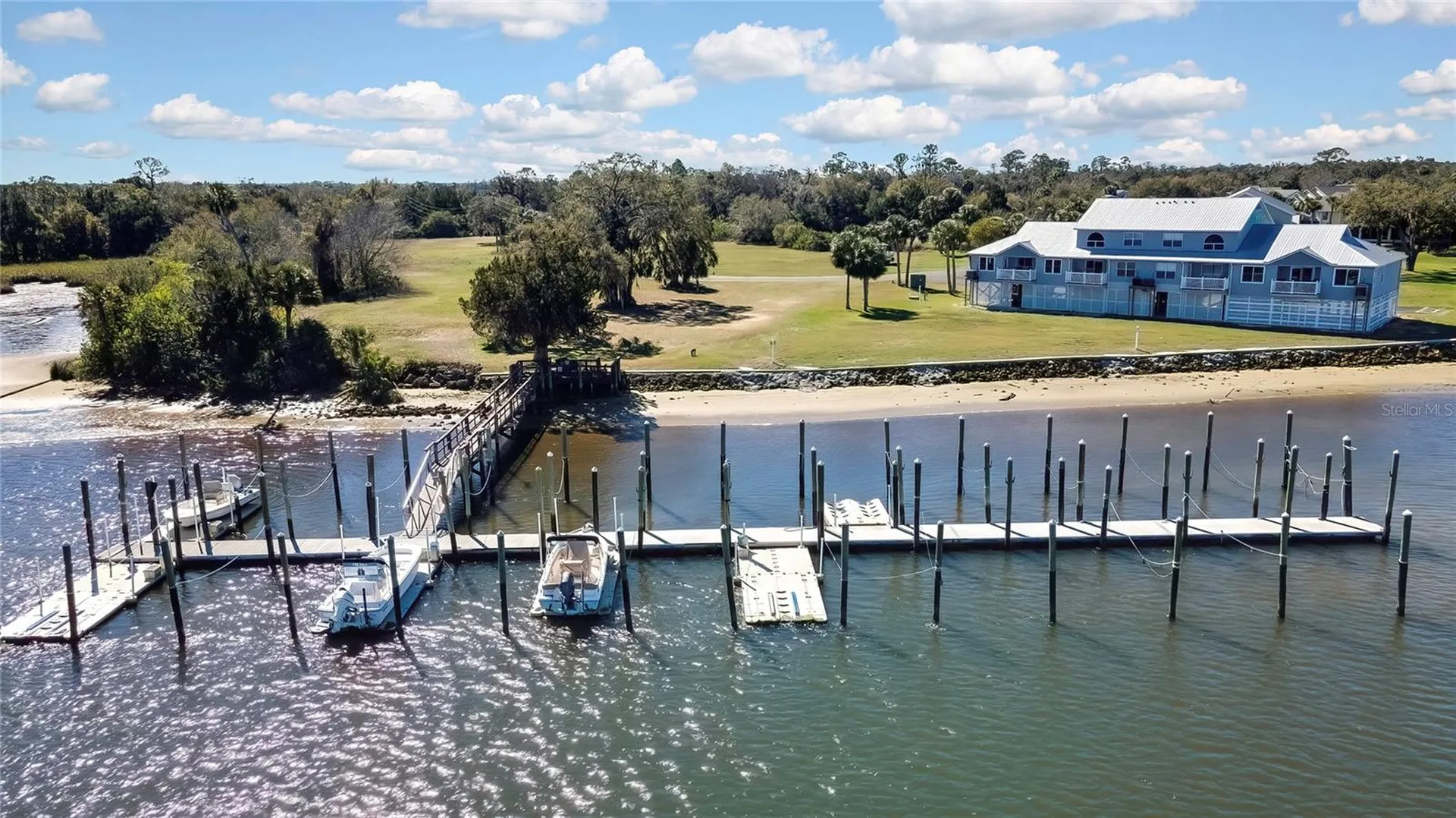 2855 N Rivers Edge Boulevard Crystal River FL 34429