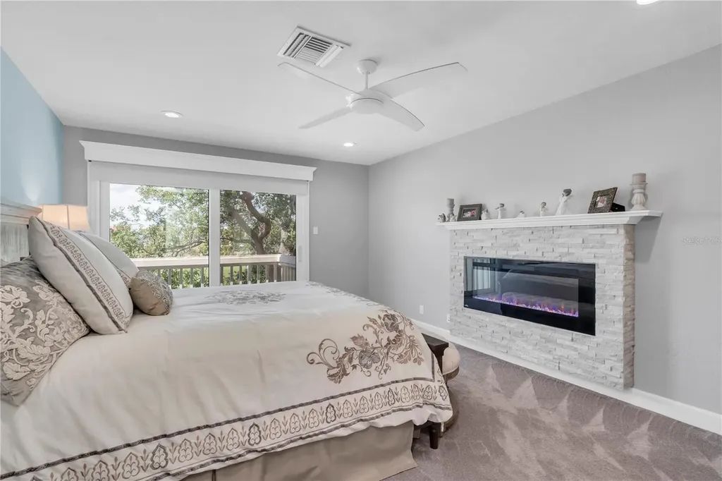 5559 Escondida Boulevard S St Petersburg FL 33715