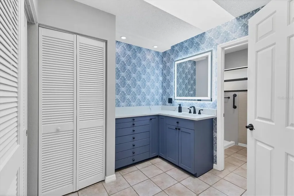 217 Southampton Drive Venice FL 34293