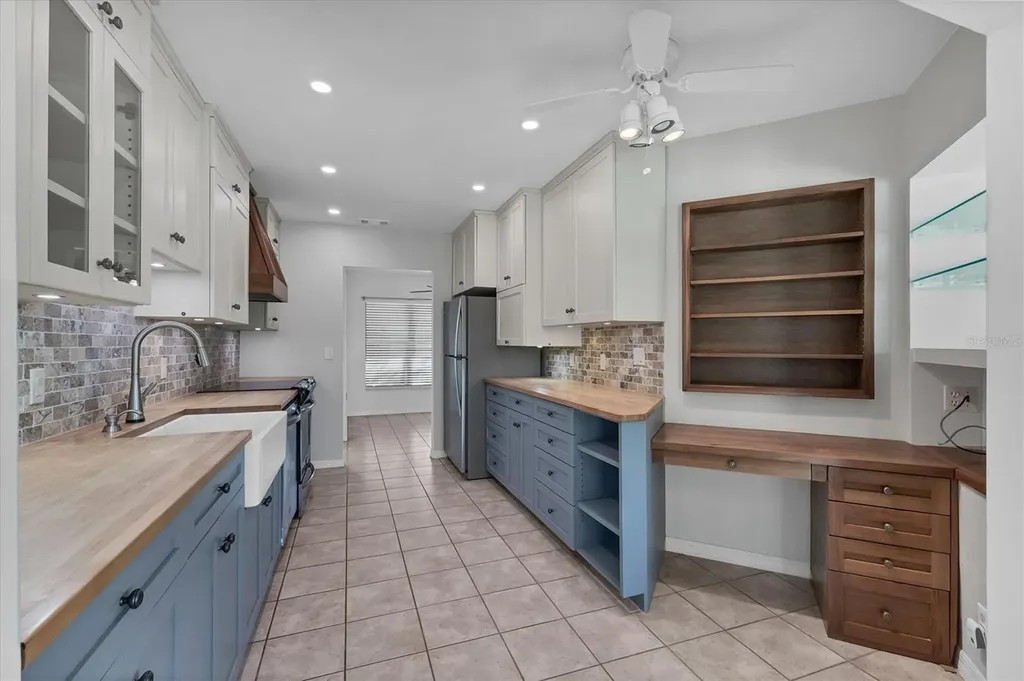 217 Southampton Drive Venice FL 34293