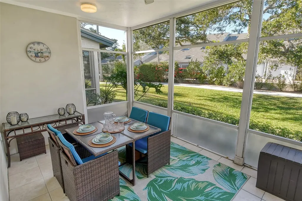 1243 Siesta Bayside Drive Sarasota FL 34242