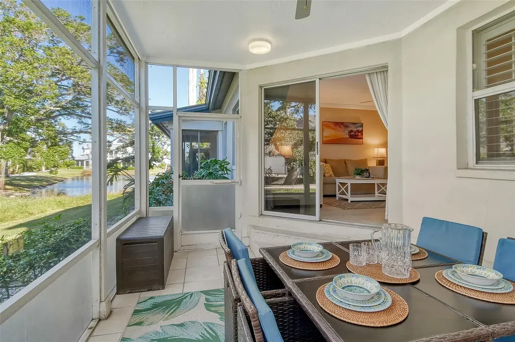 1243 Siesta Bayside Drive Sarasota FL 34242