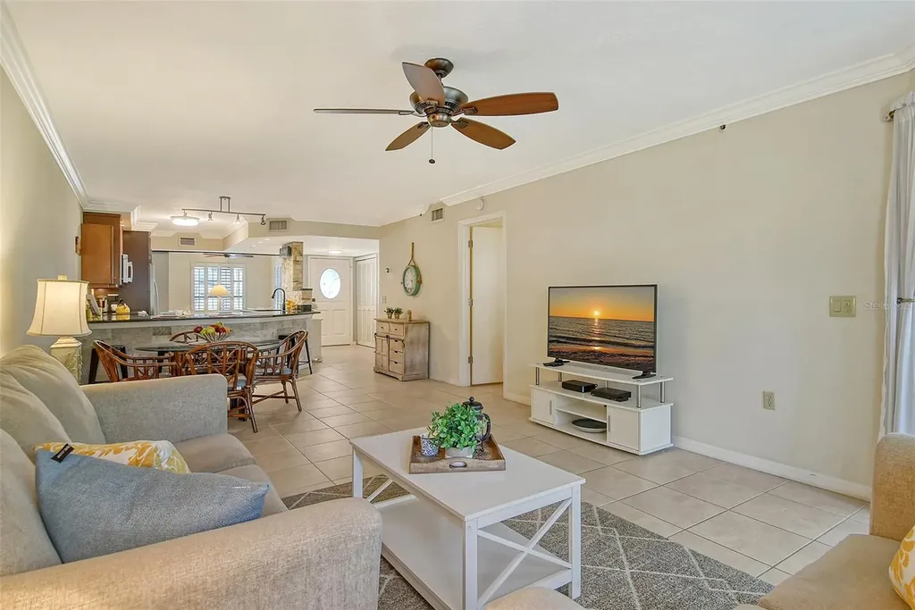 1243 Siesta Bayside Drive Sarasota FL 34242
