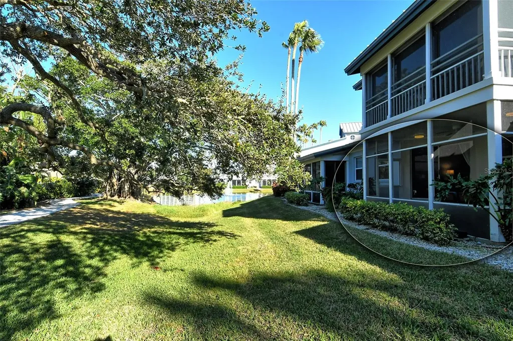 1243 Siesta Bayside Drive Sarasota FL 34242