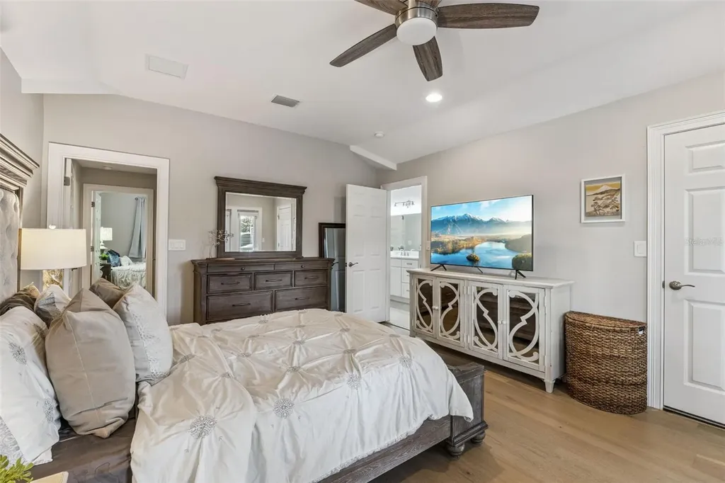 210 Hibiscus Court Orlando FL 32801