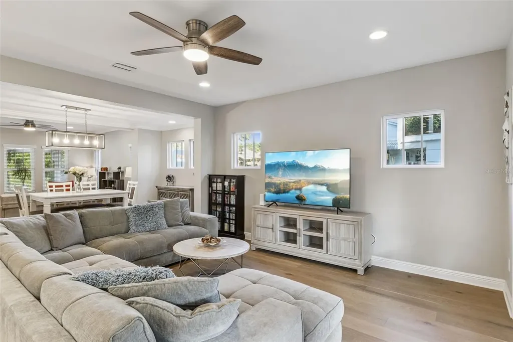 210 Hibiscus Court Orlando FL 32801