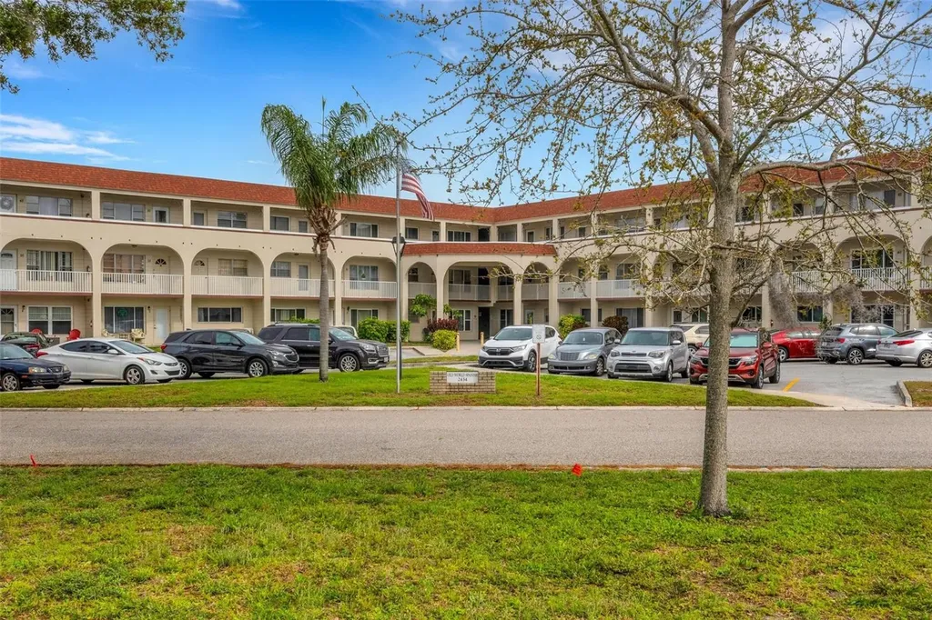 2434 Australia Way E Clearwater FL 33763