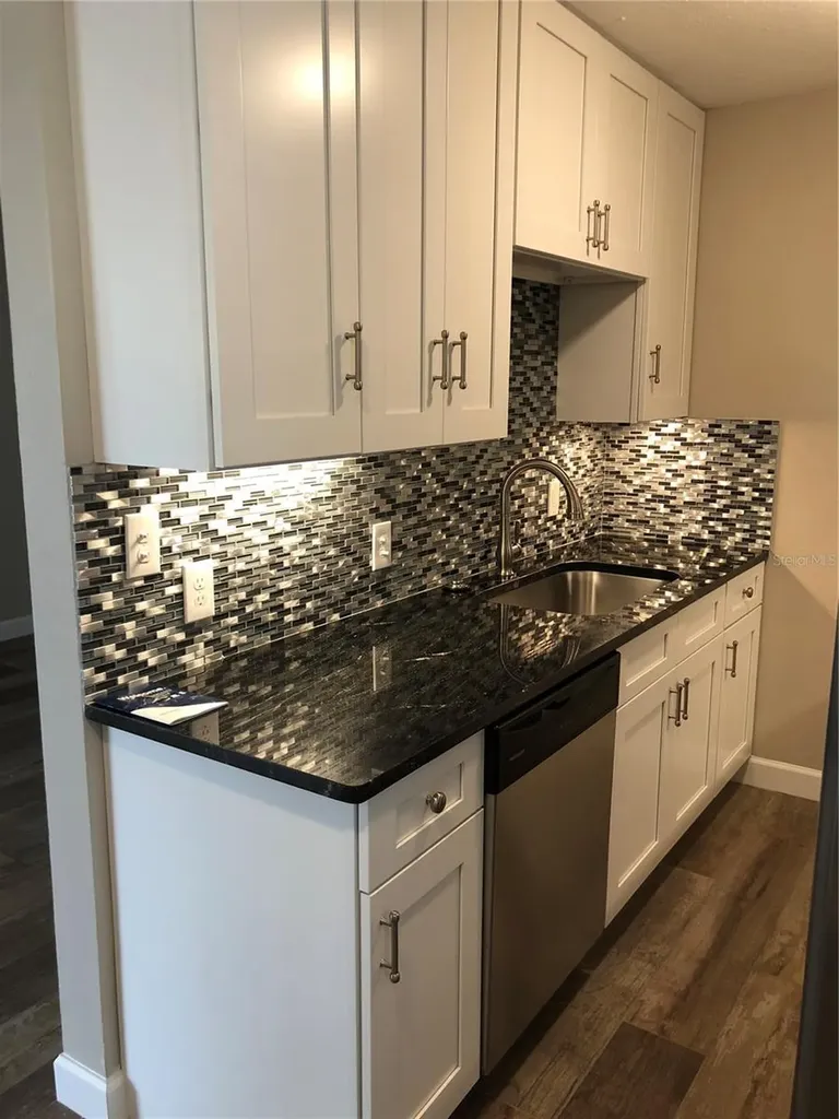 520 70th Street N St Petersburg FL 33710