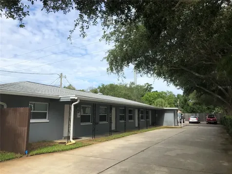 520 70th Street N St Petersburg FL 33710