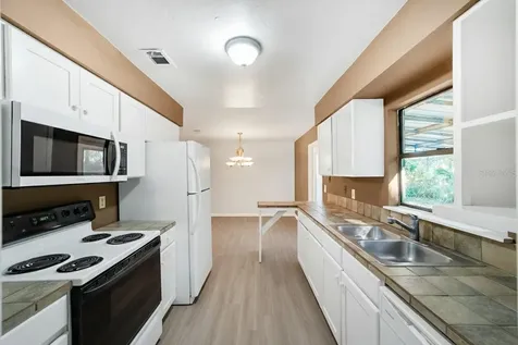 405 SW 257th Terrace Newberry FL 32669