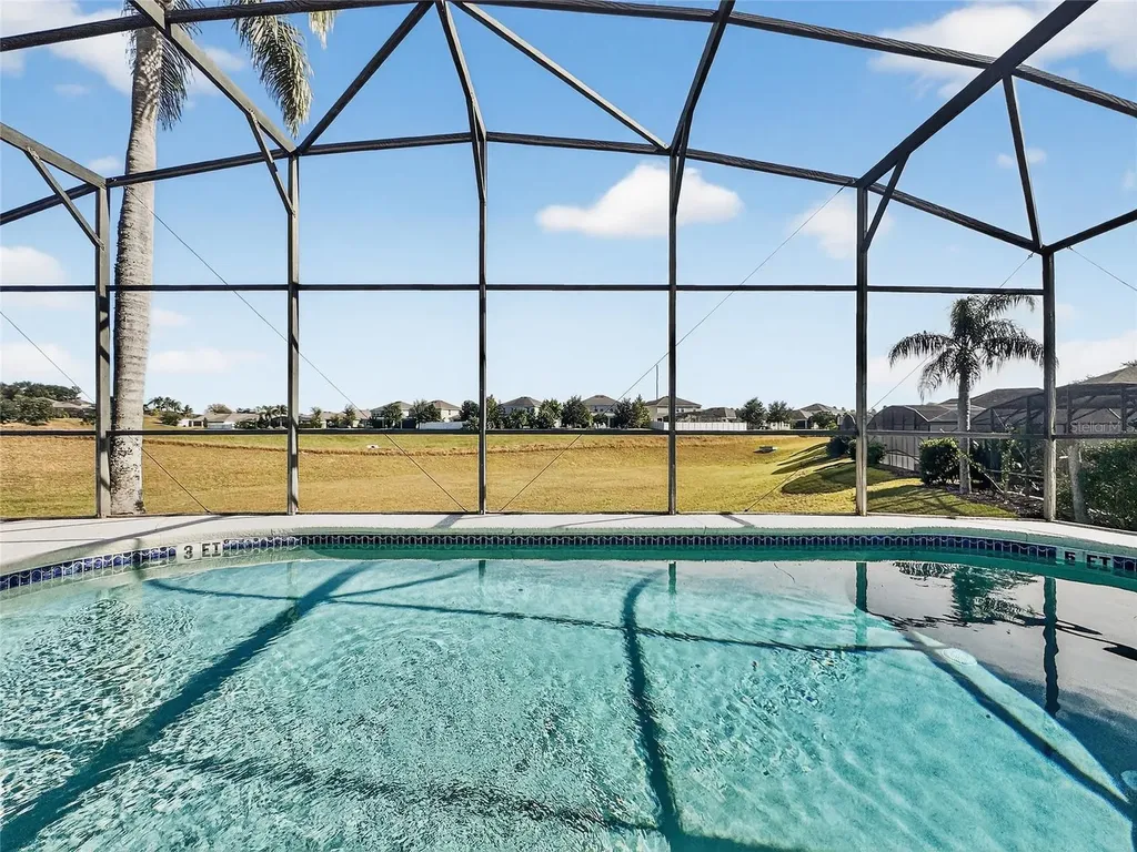 467 Calabay Parc Boulevard Davenport FL 33897
