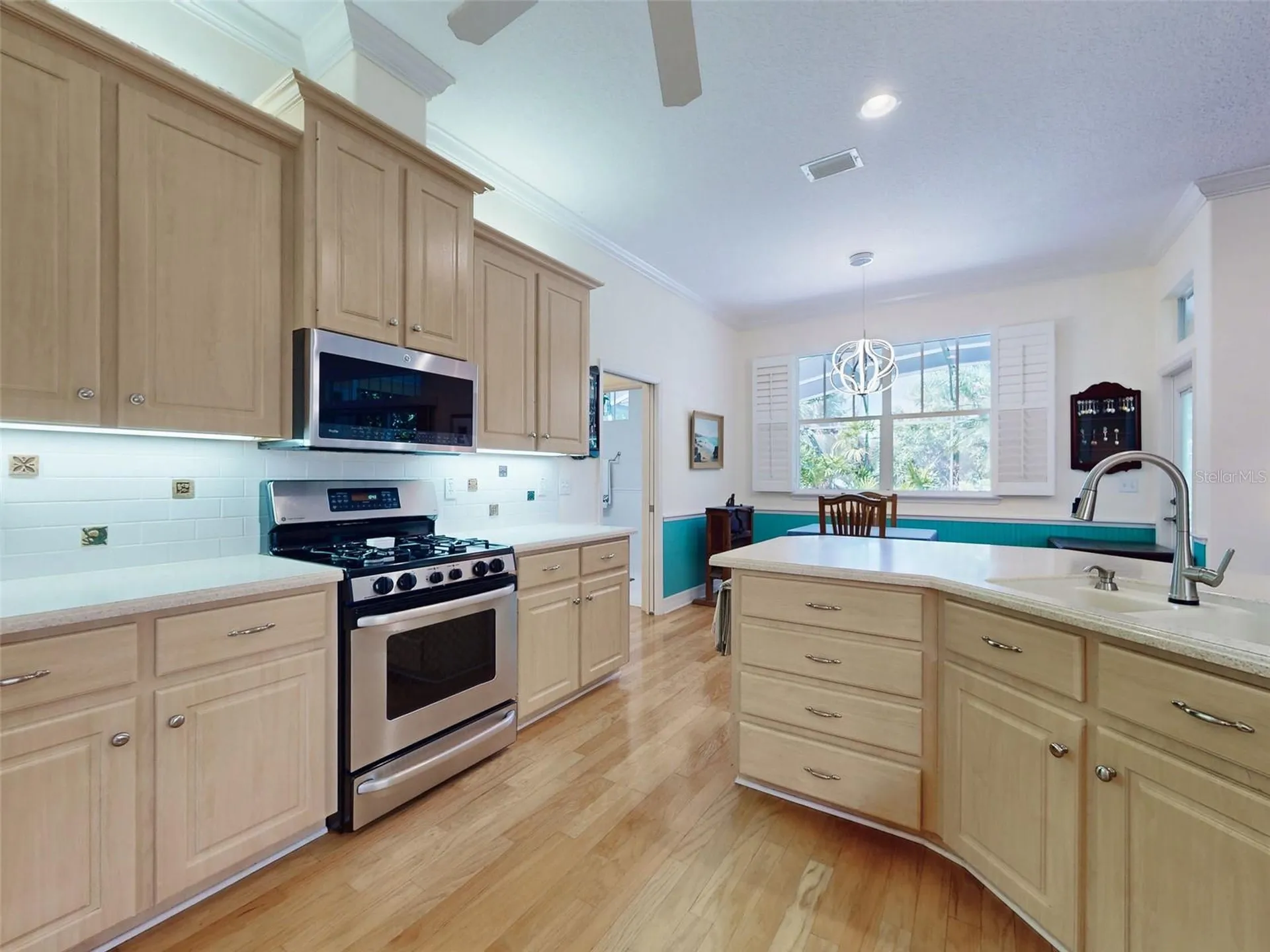 2815 Bay Side Drive New Smyrna Beach FL 32168