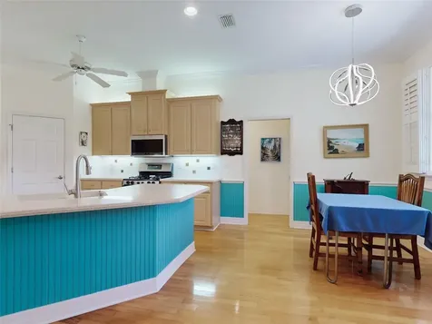 2815 Bay Side Drive New Smyrna Beach FL 32168