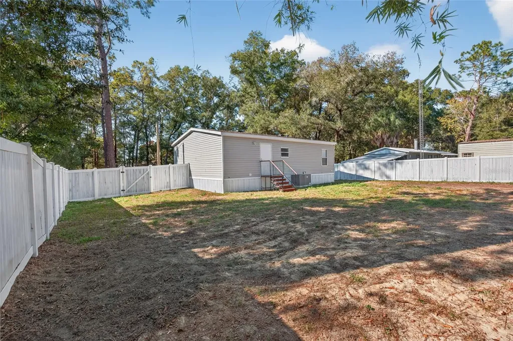 3883 SE 55th Court Ocala FL 34480